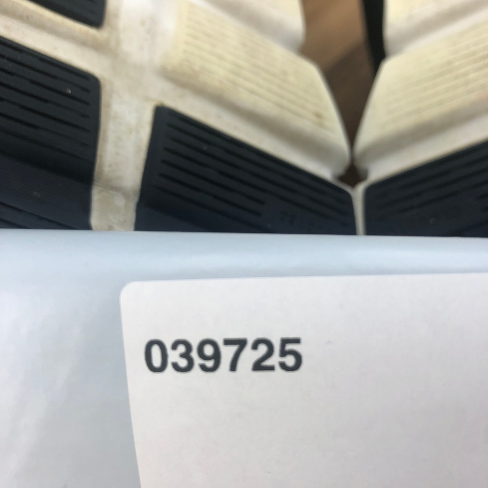On Running Women's Black Mesh Athletic Sneakers with White Sole - Picture 8 of 8
